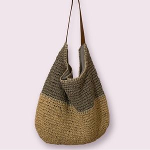 Large straw purse